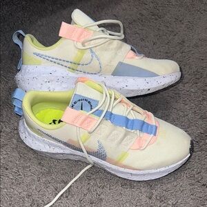 Nike Cream and Blue Sneakers with Chunky Sole